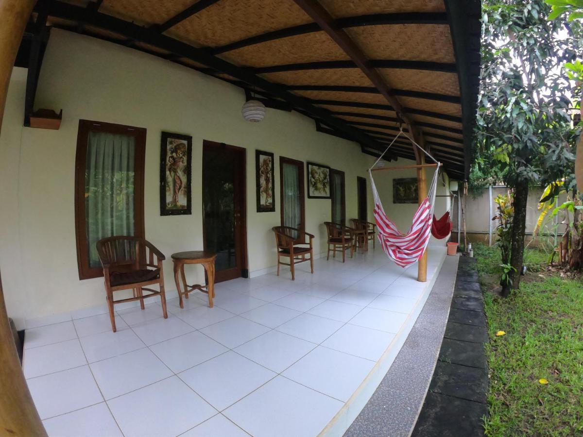 Honey Home Stay Canggu Exterior foto